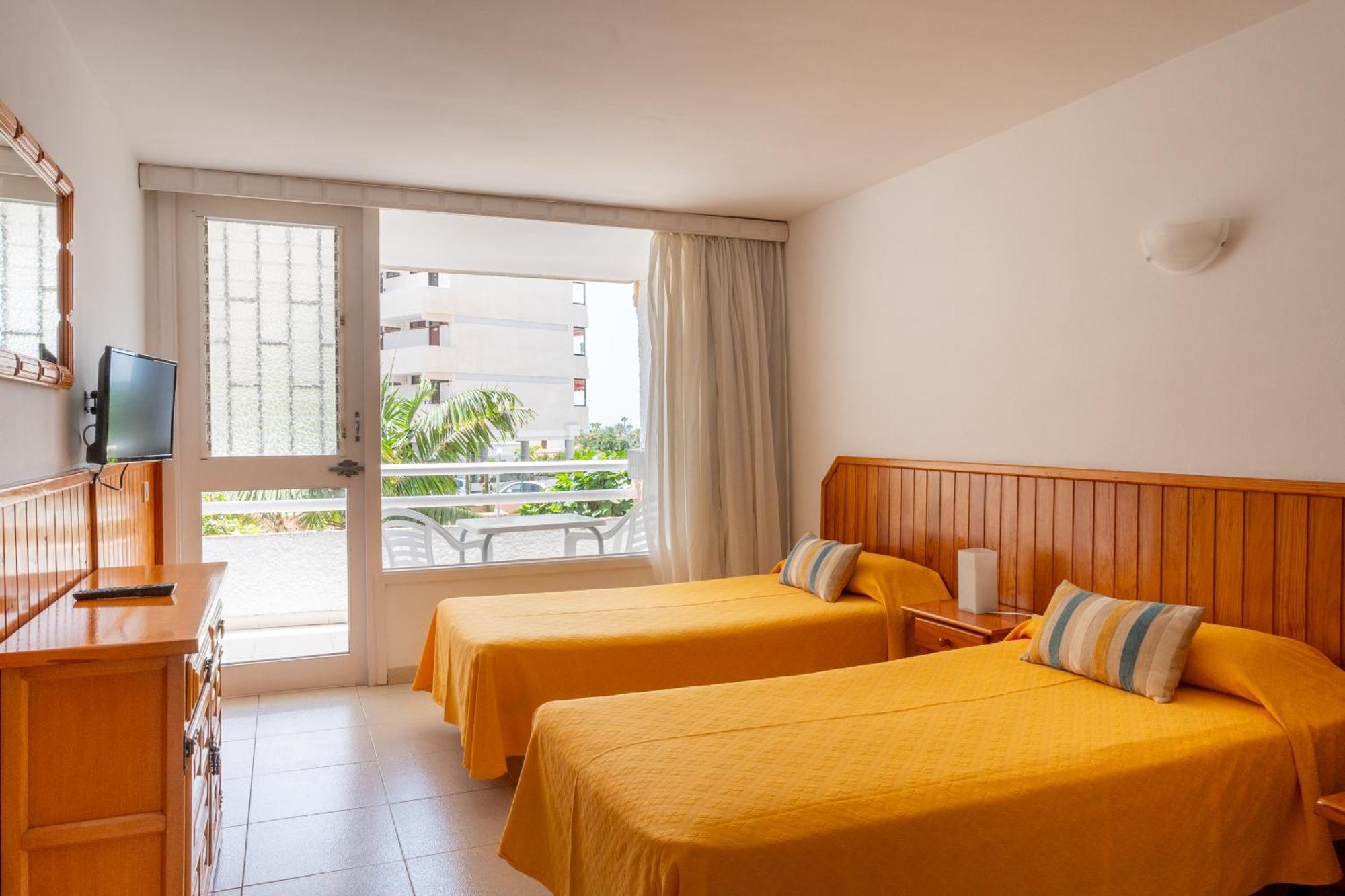 Apartamentos Borinquen Playa de las Americas  Ngoại thất bức ảnh