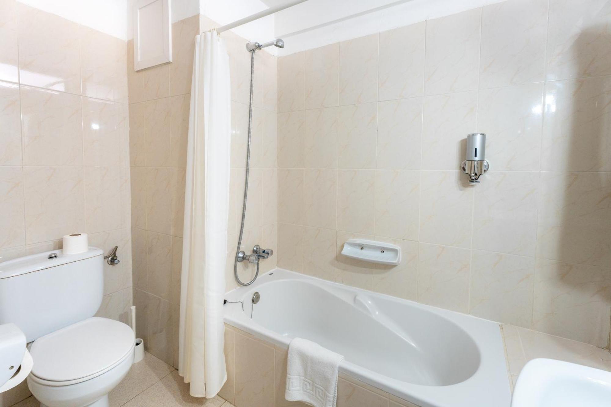 Apartamentos Borinquen Playa de las Americas  Ngoại thất bức ảnh