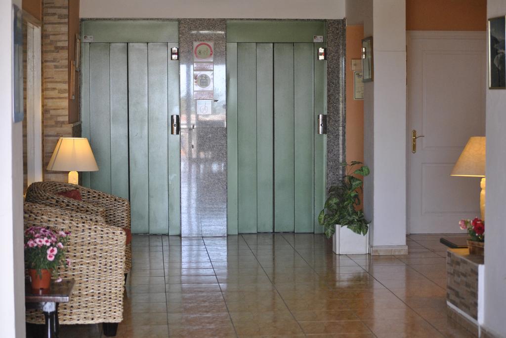 Apartamentos Borinquen Playa de las Americas  Ngoại thất bức ảnh